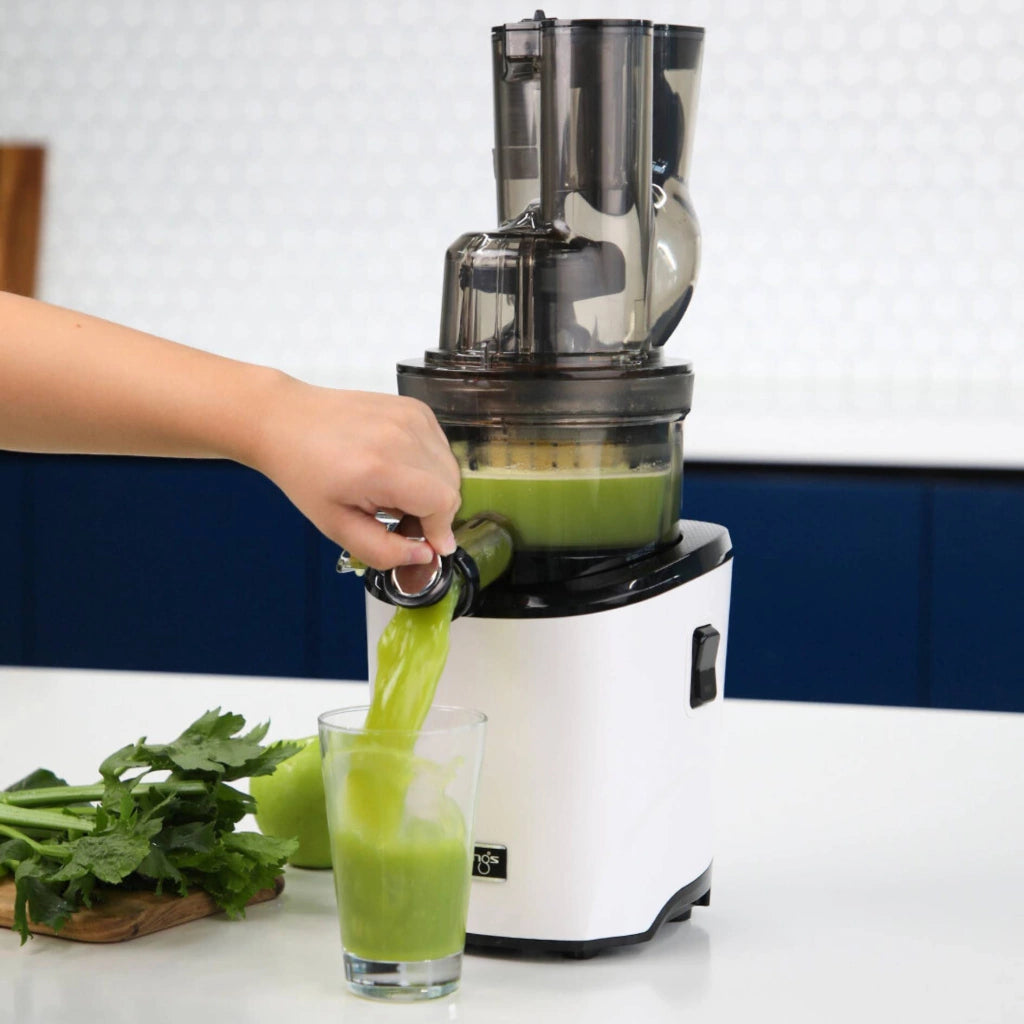 Extractor de jugos prensados en frio Revo830 blanco un Miobio