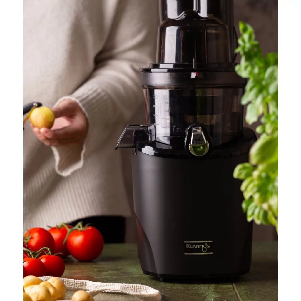 Extractor de jugos prensados en frio Revo830 negro un Miobio - MIOBIO - Aldea Nativa