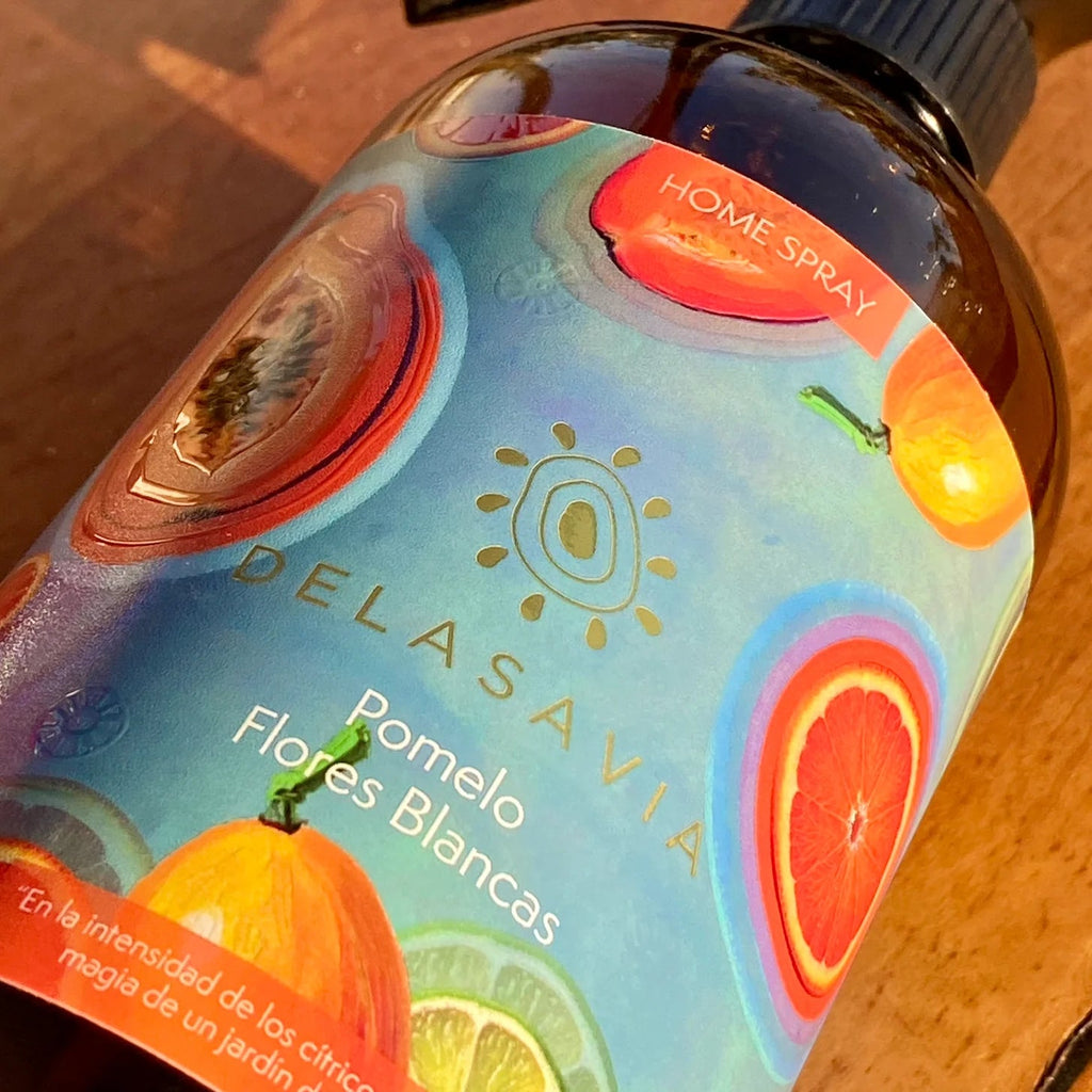 Home Spray Pomelo y flores blancas 500 ml Delasavia - DELASAVIA - Aldea Nativa